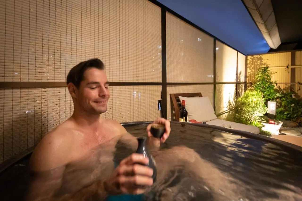 Dotonbori No Yado Konjakuso - Vacation Stay 26587V Osaka Apartment